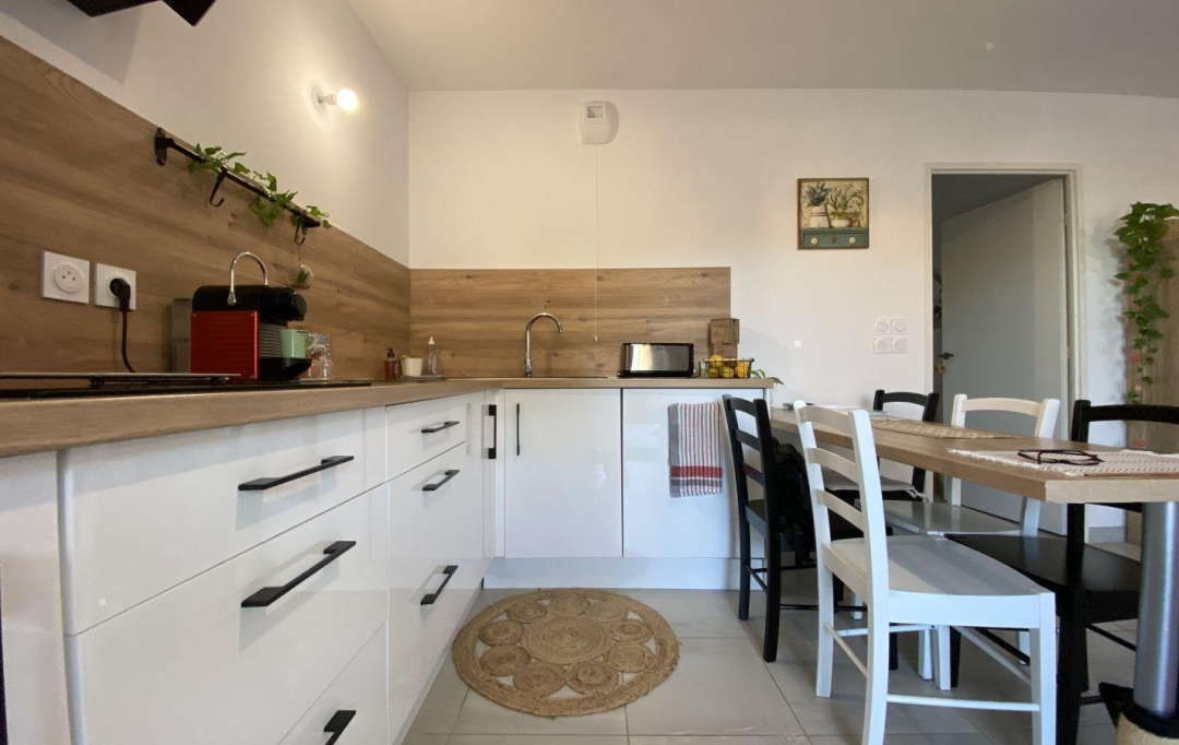 Annonces SANARY : Appartement | TOULON (83000) | 62 m2 | 329 000 € 